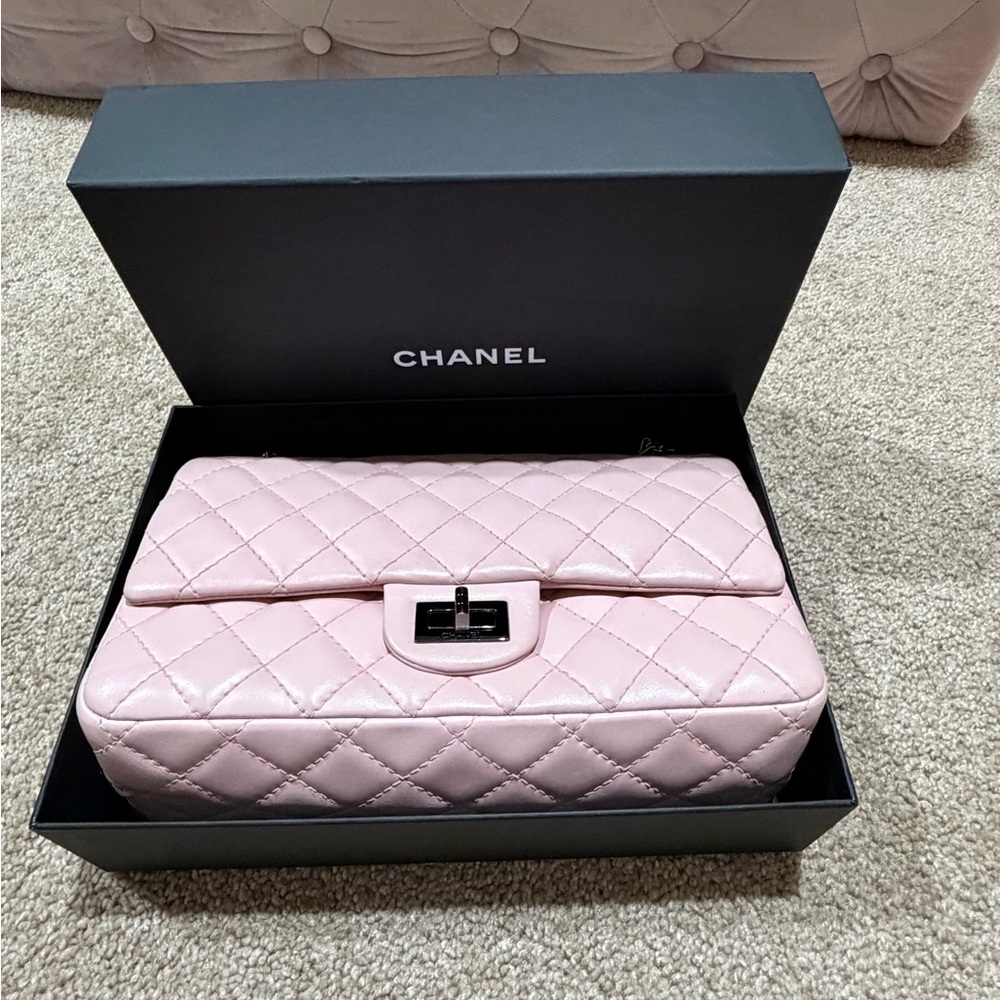 CHANEL Lambskin Quilted 2.55 Reissue 225 Flap Pink